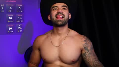 Snapshot of _mikestone chatting on October 17, 2025, 2:37 am soy mike online show from October 17, 2025, 2:37 am