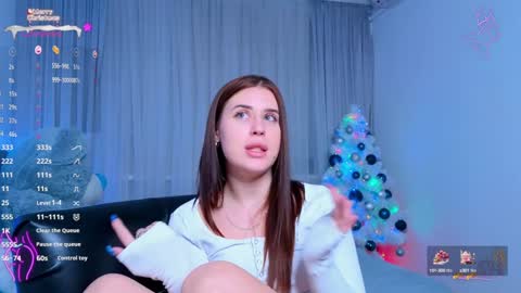Snapshot of _mila__aa chatting on December 23, 2024, 5:39 am Milana online show from December 23, 2024, 5:39 am