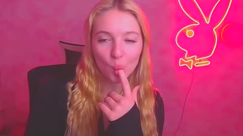 Melanie online show from February 18, 2025, 10:16 am