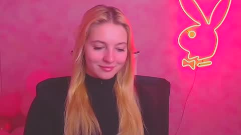 Melanie online show from February 22, 2025, 12:29 pm