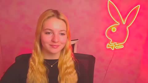 Melanie online show from March 2, 2025, 9:21 am