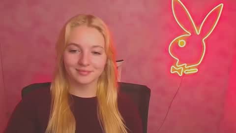 Melanie online show from March 6, 2025, 10:09 am