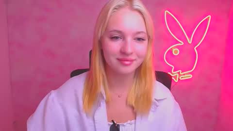 Melanie online show from September 16, 2025, 5:52 am