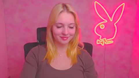 Melanie online show from October 14, 2025, 6:03 am