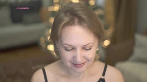 _million_dollarsmile online show from January 9, 2025, 9:59 am