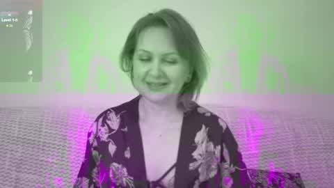 _million_dollarsmile online show from February 18, 2025, 1:33 pm