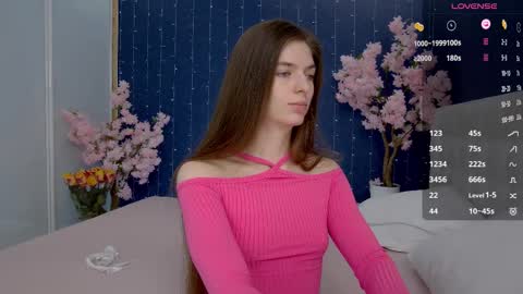 Snapshot of _mirror_girl chatting on February 18, 2025, 2:59 am Victoria online show from February 18, 2025, 2:59 am