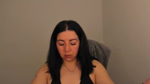 _miss_coco_ online show from October 7, 2025, 1:14 am