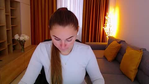 Snapshot of _miss_mia chatting on October 10, 2025, 9:52 am Mia online show from October 10, 2025, 9:52 am