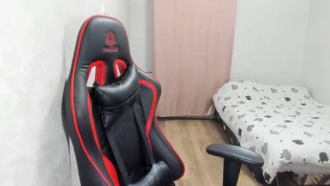 Snapshot of _miss_nikki_ chatting on January 8, 2025, 2:14 pm Nikalina online show from January 8, 2025, 2:14 pm