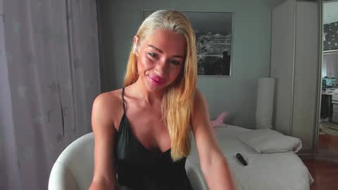 Snapshot of _mito_69 chatting on September 20, 2025, 3:40 am alienmito online show from September 20, 2025, 3:40 am