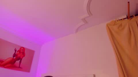 Snapshot of _mizuki chatting on February 5, 2025, 12:38 pm mizuki  online show from February 5, 2025, 12:38 pm