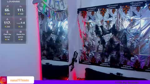 Nana  online show from October 25, 2025, 3:14 am