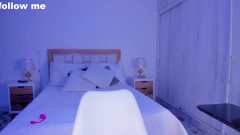  Natasha online show from February 5, 2025, 11:34 am