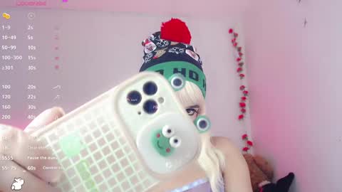 Snapshot of _natsuki chatting on December 13, 2024, 2:54 am _natsuki online show from December 13, 2024, 2:54 am