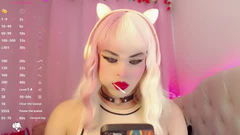 Snapshot of _natsuki chatting on January 27, 2025, 5:14 am _natsuki online show from January 27, 2025, 5:14 am