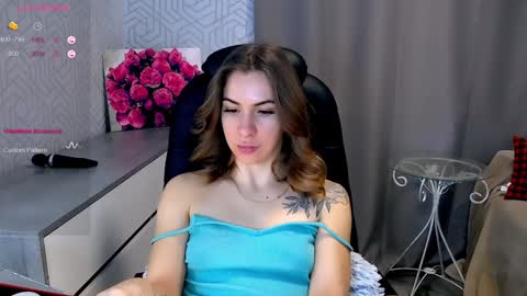 Snapshot of _naughty_megan_ chatting on February 5, 2025, 8:21 am Megan online show from February 5, 2025, 8:21 am