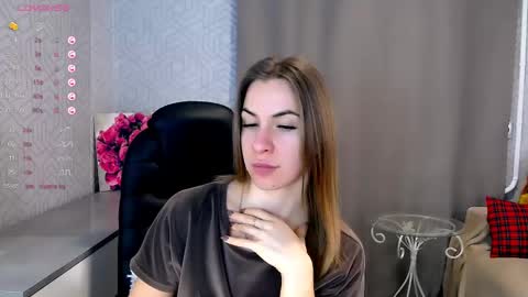 Snapshot of _naughty_megan_ chatting on February 19, 2025, 10:45 am Megan online show from February 19, 2025, 10:45 am