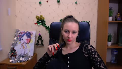 Snapshot of _nicole_new chatting on December 21, 2024, 3:31 pm Nica online show from December 21, 2024, 3:31 pm