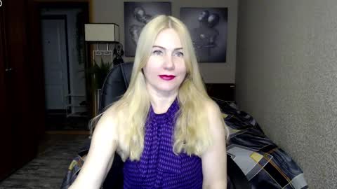 Snapshot of _night_fantasy_ chatting on February 14, 2025, 5:36 pm Donella online show from February 14, 2025, 5:36 pm