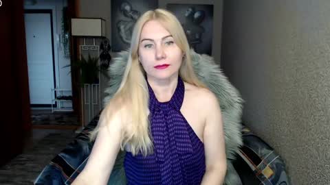 Snapshot of _night_fantasy_ chatting on March 8, 2025, 11:27 am Donella online show from March 8, 2025, 11:27 am