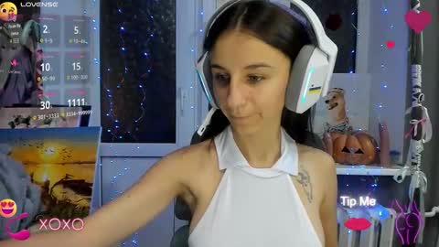 Nika online show from November 1, 2025, 8:55 pm