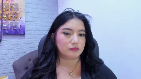   online show from November 29, 2025, 12:08 pm