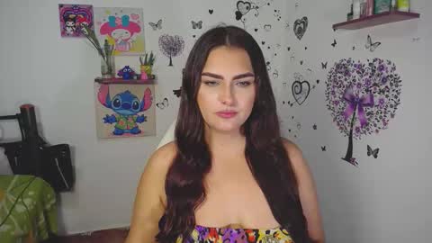 Nina  online show from November 2, 2025, 5:21 am