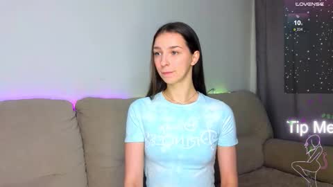 Snapshot of _not_your_toy_ chatting on October 29, 2025, 2:08 pm _not_your_toy_ online show from October 29, 2025, 2:08 pm