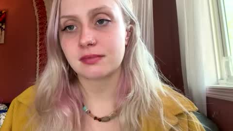 Snapshot of _peaceoutgirlscout_ chatting on October 26, 2025, 5:30 pm _peaceoutgirlscout_ online show from October 26, 2025, 5:30 pm