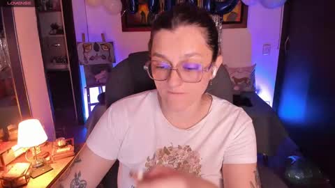 violeta ig  online show from March 11, 2025, 3:37 am