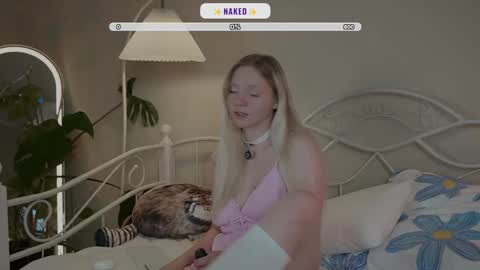 Snapshot of _penisflytrap_ chatting on September 17, 2025, 3:08 am Viktoria online show from September 17, 2025, 3:08 am