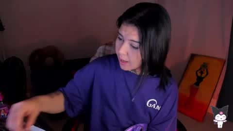 Stefany online show from December 1, 2025, 12:10 pm