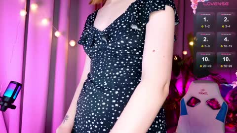 Snapshot of _ramona__ chatting on January 3, 2025, 5:28 am im Amy online show from January 3, 2025, 5:28 am