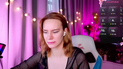 Snapshot of _ramona__ chatting on January 4, 2025, 9:21 am im Amy online show from January 4, 2025, 9:21 am