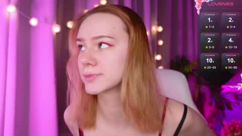 Snapshot of _ramona__ chatting on January 13, 2025, 5:44 am im Amy online show from January 13, 2025, 5:44 am