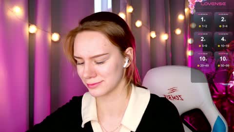 Snapshot of _ramona__ chatting on January 20, 2025, 8:30 am im Amy online show from January 20, 2025, 8:30 am