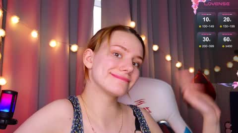 Snapshot of _ramona__ chatting on February 4, 2025, 12:44 pm im Amy online show from February 4, 2025, 12:44 pm