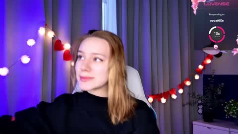 Snapshot of _ramona__ chatting on February 15, 2025, 6:12 am im Amy online show from February 15, 2025, 6:12 am