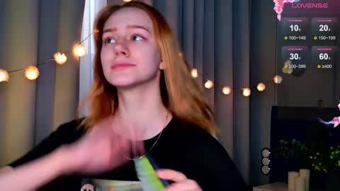 Snapshot of _ramona__ chatting on March 12, 2025, 9:34 am im Amy online show from March 12, 2025, 9:34 am