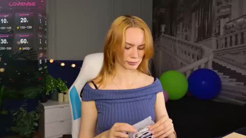 Snapshot of _ramona__ chatting on September 16, 2025, 6:03 am im Amy online show from September 16, 2025, 6:03 am