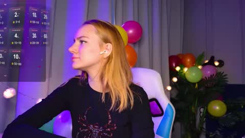 Snapshot of _ramona__ chatting on October 7, 2025, 6:21 am im Amy online show from October 7, 2025, 6:21 am