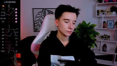 Rein online show from February 4, 2025, 9:38 am