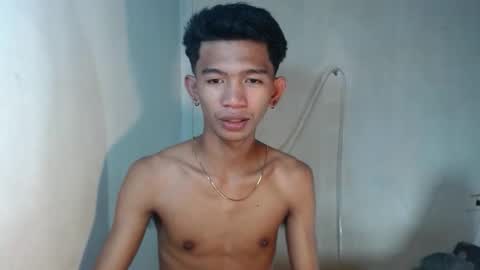 _rellvanxx online show from November 17, 2025, 4:29 am