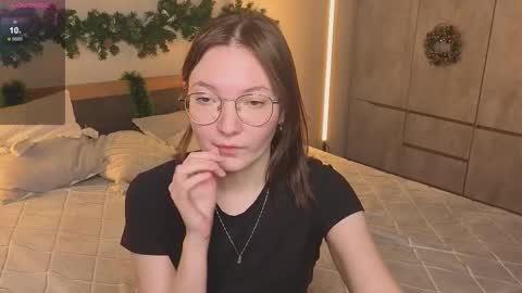 Snapshot of _reverse_gang_ chatting on November 28, 2025, 5:59 pm LISSAPVT IS OPEN online show from November 28, 2025, 5:59 pm