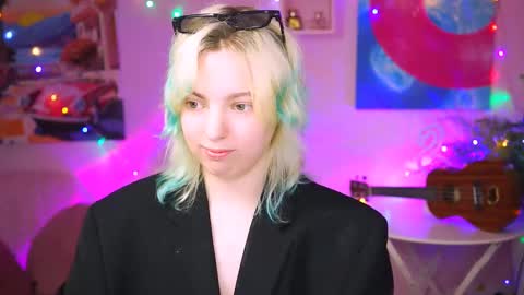 Snapshot of _rockstone_ chatting on February 17, 2025, 11:13 am Rock stone online show from February 17, 2025, 11:13 am