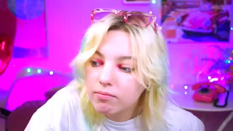 Snapshot of _rockstone_ chatting on March 5, 2025, 7:16 am Rock stone online show from March 5, 2025, 7:16 am