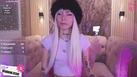 Snapshot of _sabrinaa_1 chatting on November 4, 2025, 8:30 pm Sabrina online show from November 4, 2025, 8:30 pm