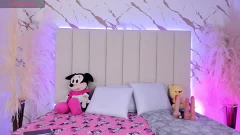 Snapshot of _samara_conner chatting on September 11, 2025, 9:04 pm Samara online show from September 11, 2025, 9:04 pm