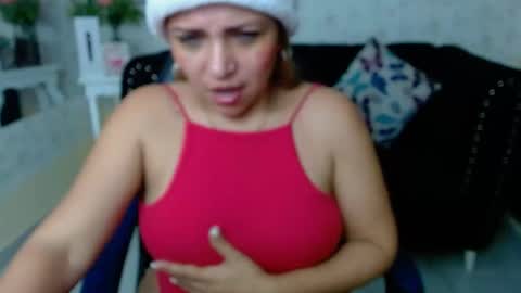 Snapshot of _sexyredhead_ chatting on December 17, 2024, 3:39 pm KATA online show from December 17, 2024, 3:39 pm